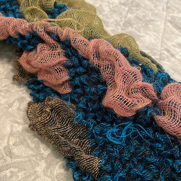 Multicolor Scarf - Picture 6 of 9